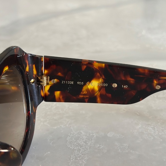 Louis Vuitton Designer Retired PARIS/TEXAS Sun Glasses - Picture 4 of 13